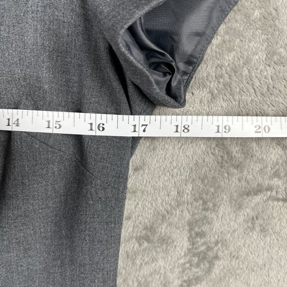 Tahari Arthur S Levine Gray Wide Collar Sheath Dress 4P Short Sleeve Career - Picture 7 of 11